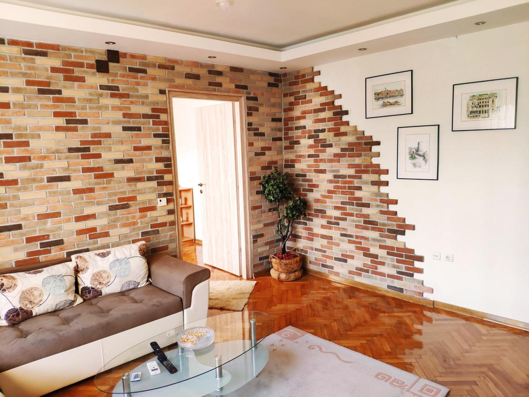 V2 With Love - Vintage Modern And Spacious Белград Екстериор снимка